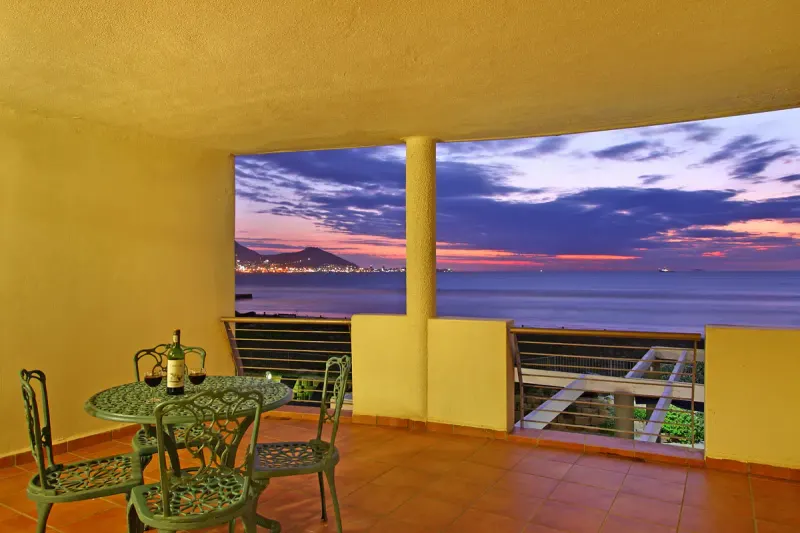 Leisure Bay 229 in Lagoon Beach – photo 3