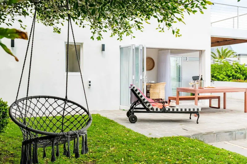 Sunset Sanctuary in Camps Bay – photo 13
