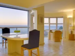 Bantry Views Apartment in Bantry Bay – photo 3 thumbnail