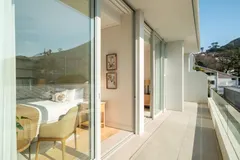Sandstone Apartment in Higgovale – photo 24 thumbnail
