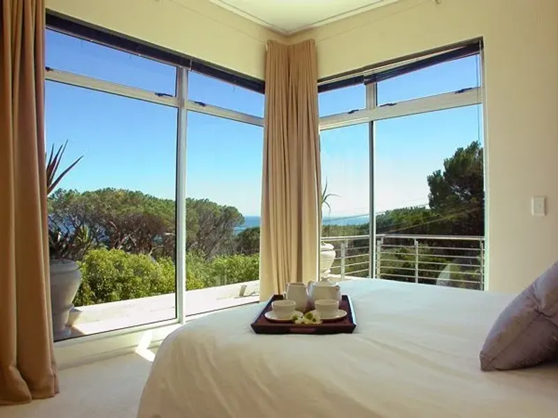 Dunkeld Village in Camps Bay – photo 4