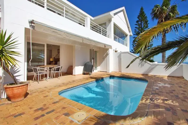 Ingleside Apartment in Camps Bay – photo 2
