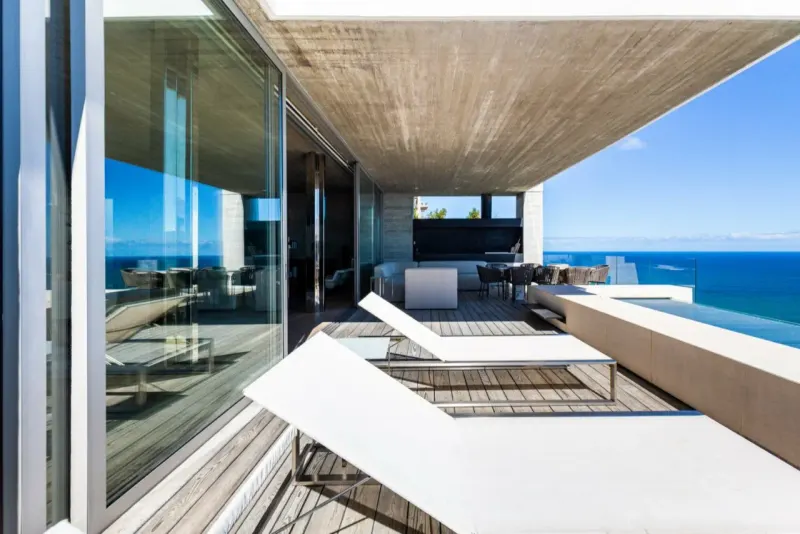 262 Ocean View Drive in Bantry Bay – photo 5