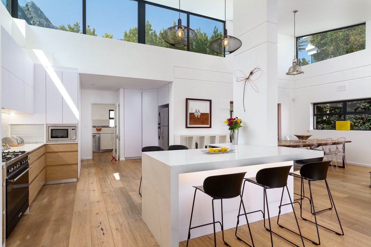 property_81993e56-5890-4389-8600-aea5b47a3cbc_25