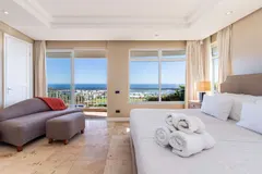 Tree Villa in Camps Bay – photo 26 thumbnail