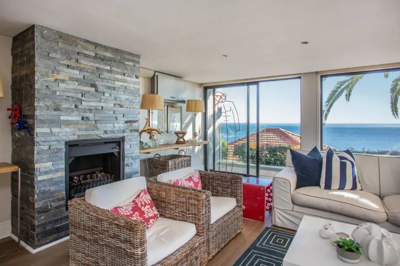 Sandstone Villa in Clifton – photo 1