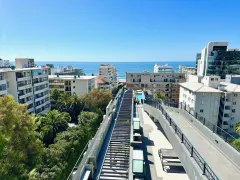 Skydeck Penthouse in Sea Point – photo 17 thumbnail