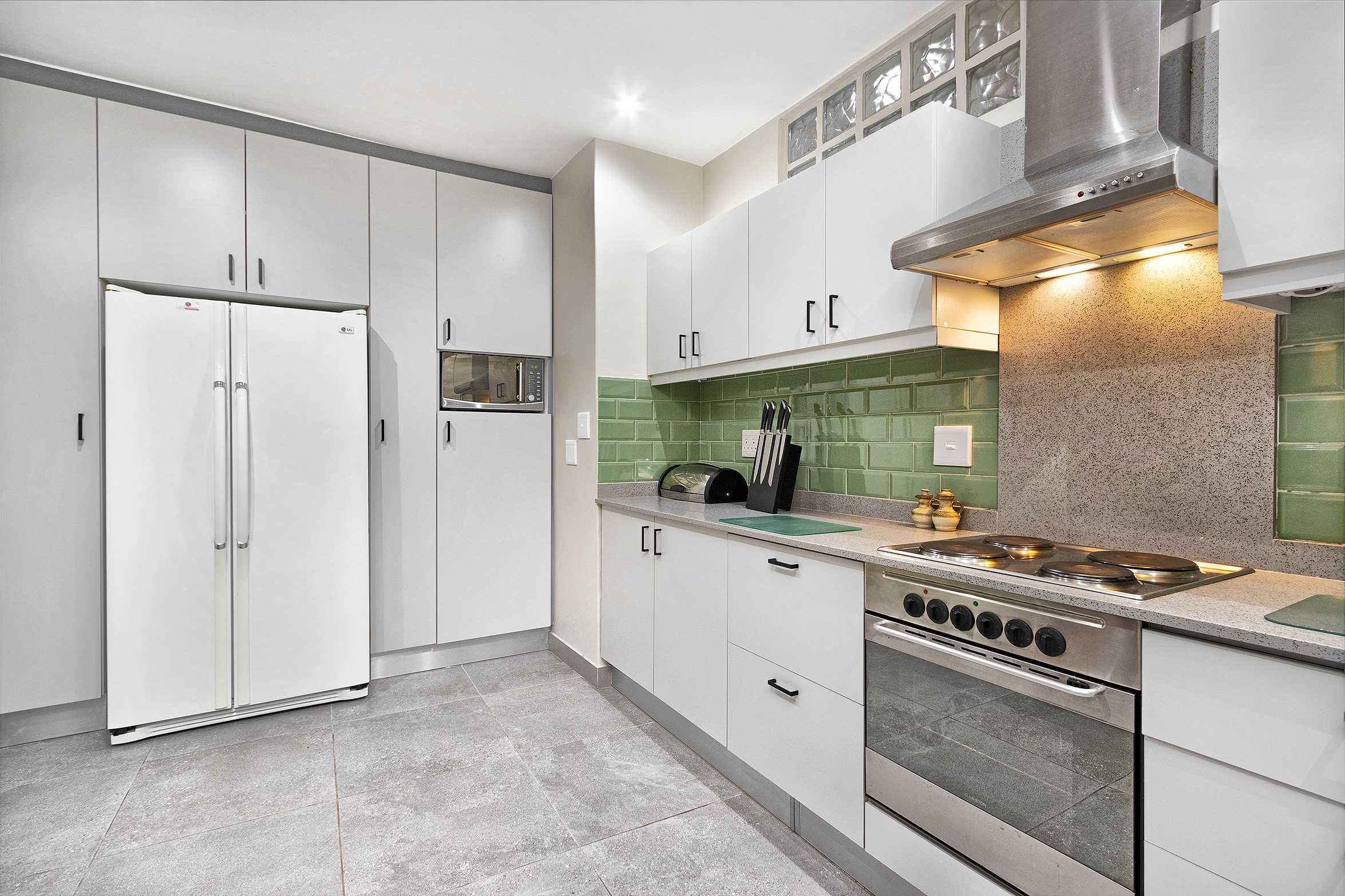 property_82018470-335b-4a2e-8b05-f4680f3adbbe_35