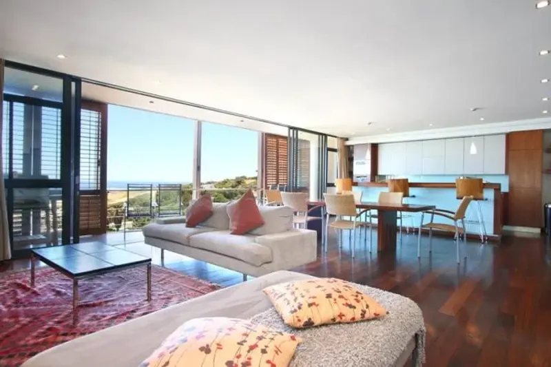 Glen Beach Villas 3 in Camps Bay – photo 5
