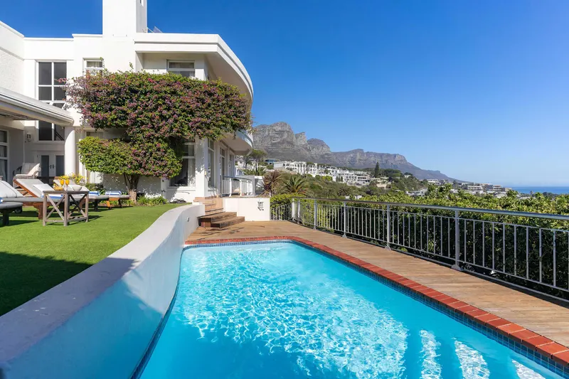 Tree Villa in Camps Bay – photo 16