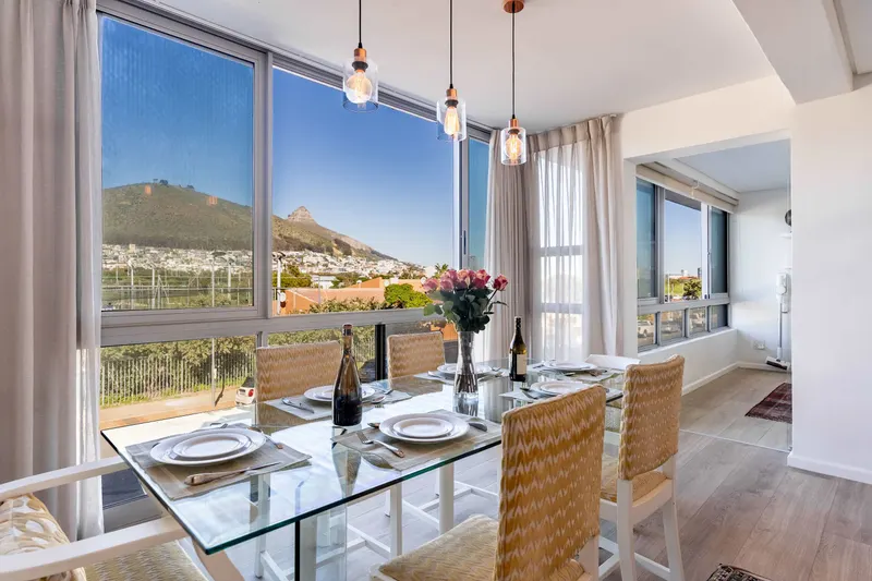 MP357 - UNIT 10 in Mouille Point – photo 18