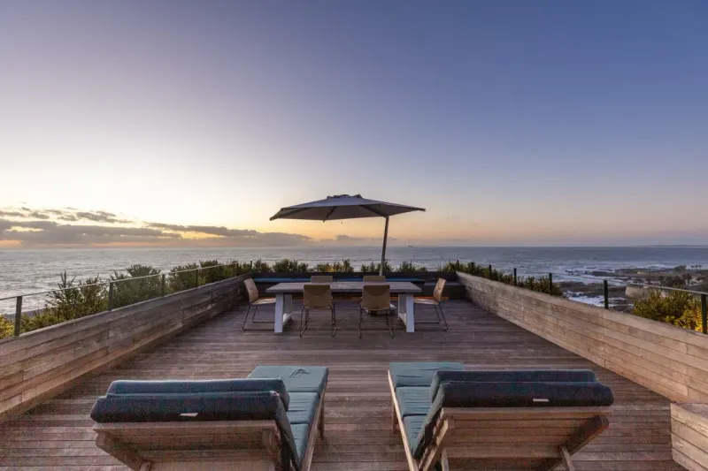 Myrtle View in Bantry Bay – photo 25