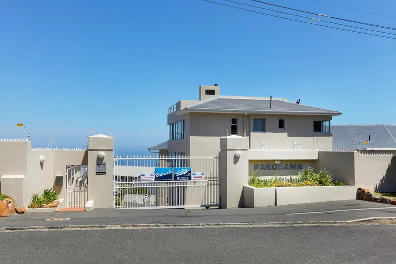 Skyline Heights in Camps Bay – photo 27