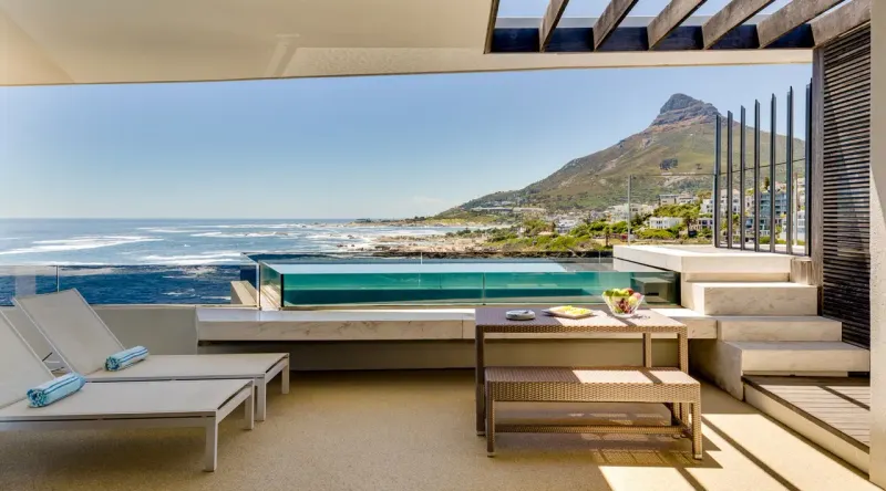 Bali Bay Luxury Penthouse in Camps Bay – photo 10