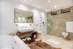 Glen Beach House in Camps Bay – photo 43 thumbnail
