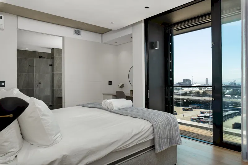 Iconic Penthouse in De Waterkant – photo 1