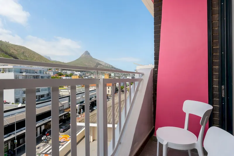 Central in Sea Point in Sea Point – photo 18