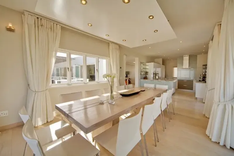 Beach Cove Villa in Camps Bay – photo 4