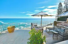 Villa Del Sole in Bantry Bay – photo 17 thumbnail