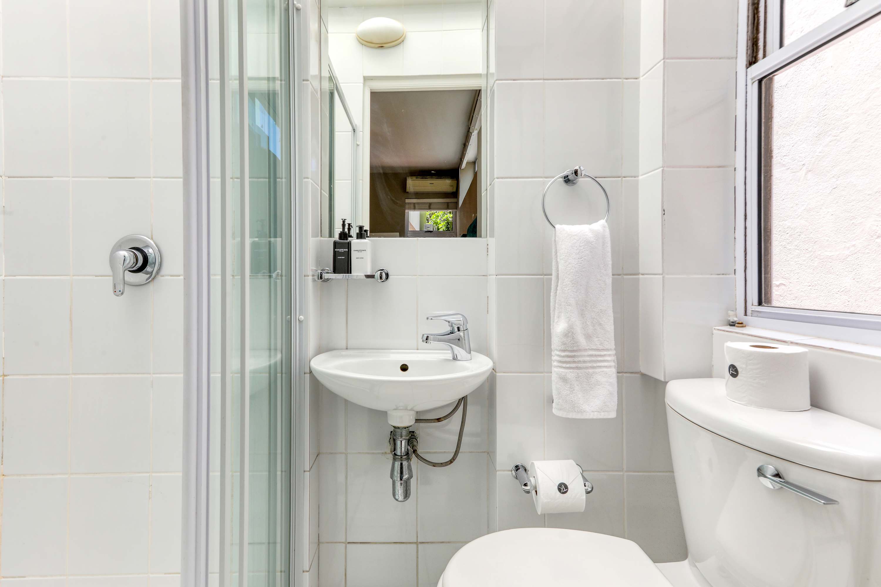property_837738b2-5b8e-4f89-8a8c-08f14e49a8d9_37