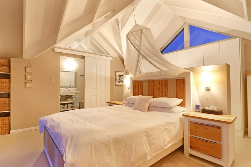Noordhoek Lakehouse in The Lakes – photo 2