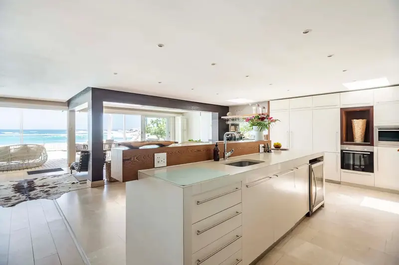 Glen Beach House in Camps Bay – photo 22