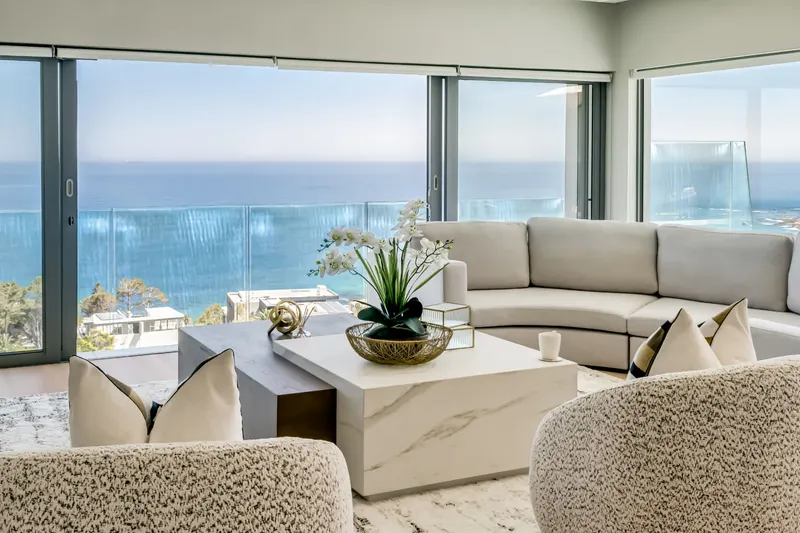 Khalanga Penthouse in Camps Bay – photo 10