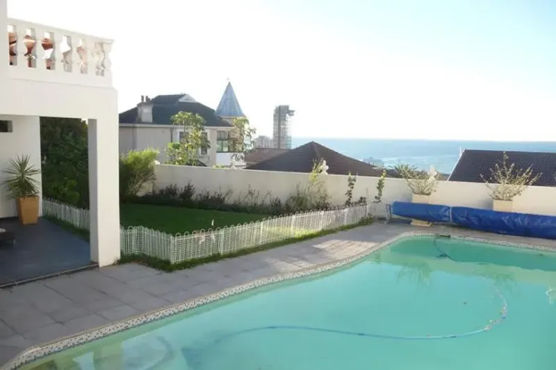 Ocean View House in Green Point – photo 8