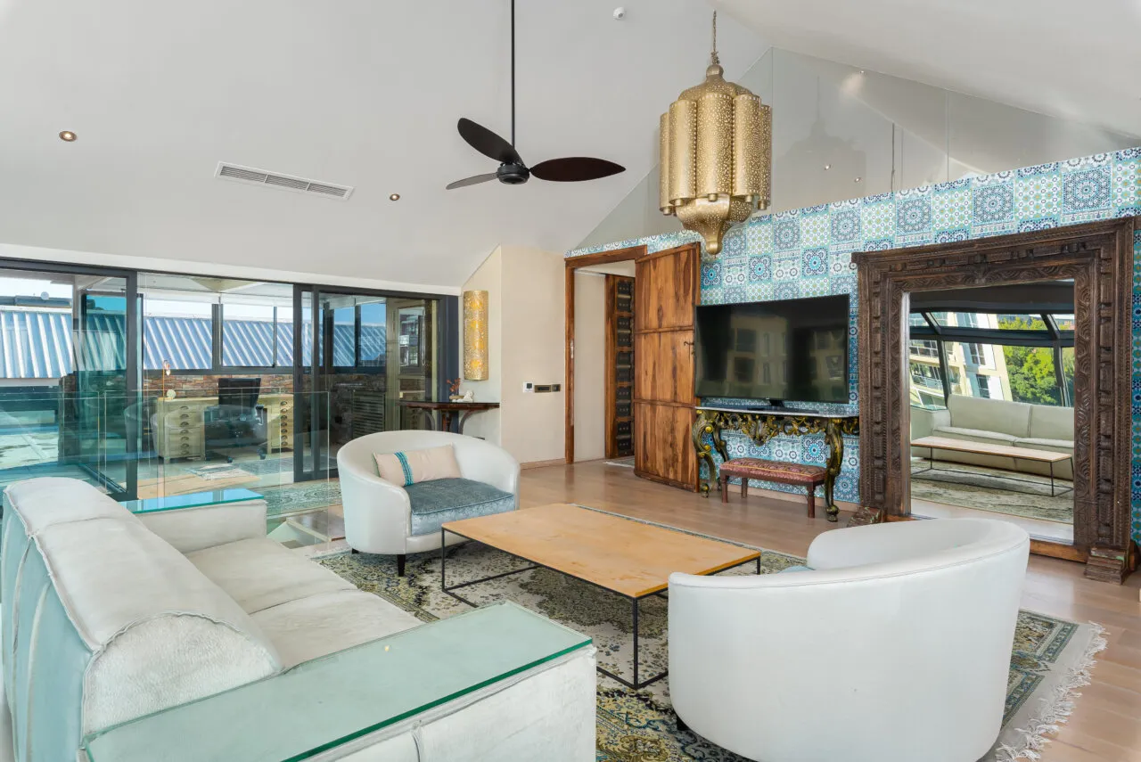 property_83efe81f-e003-42d6-b376-43d96caf985f_15