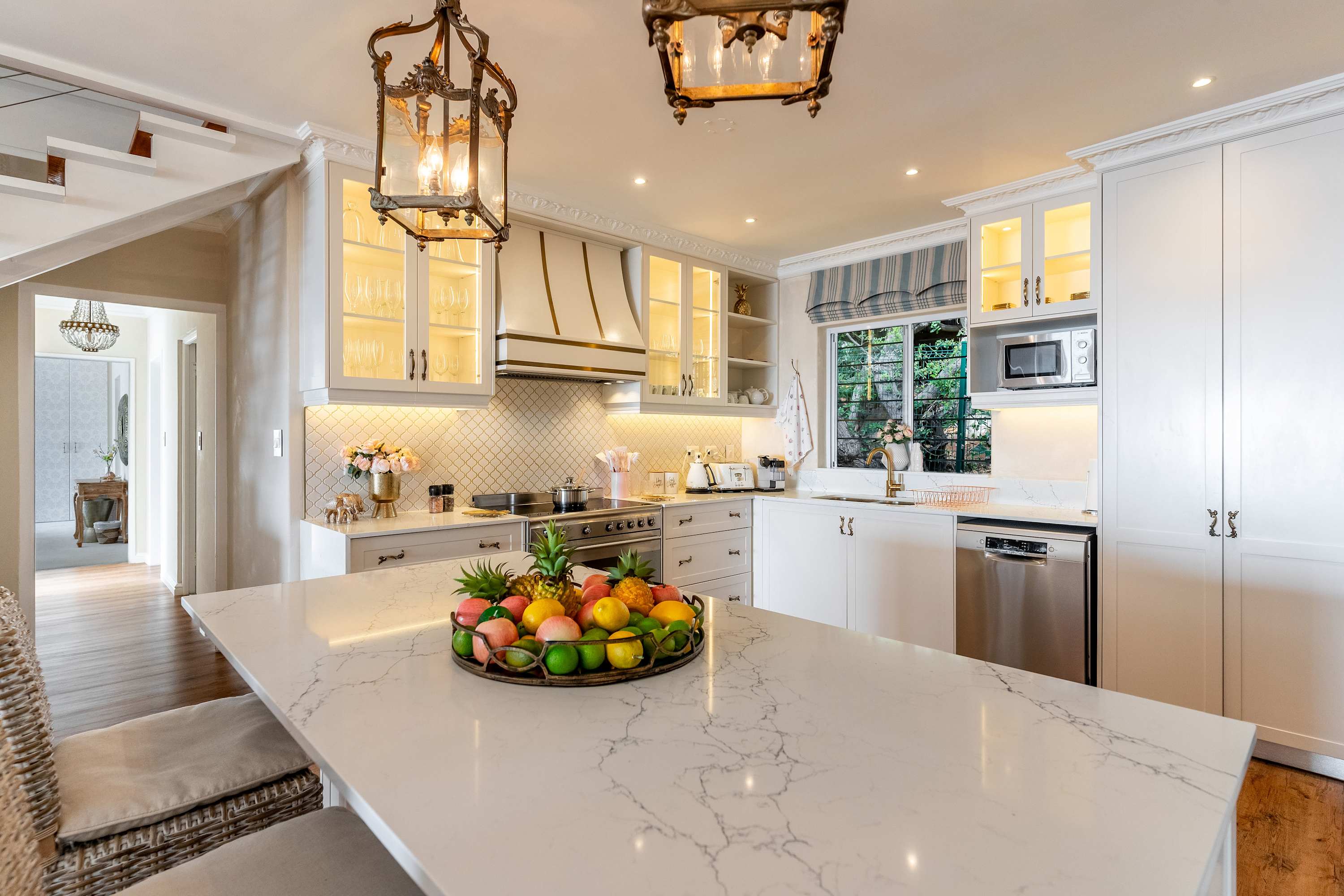 property_8407485b-f471-4d0a-8b42-e055fe944c72_27