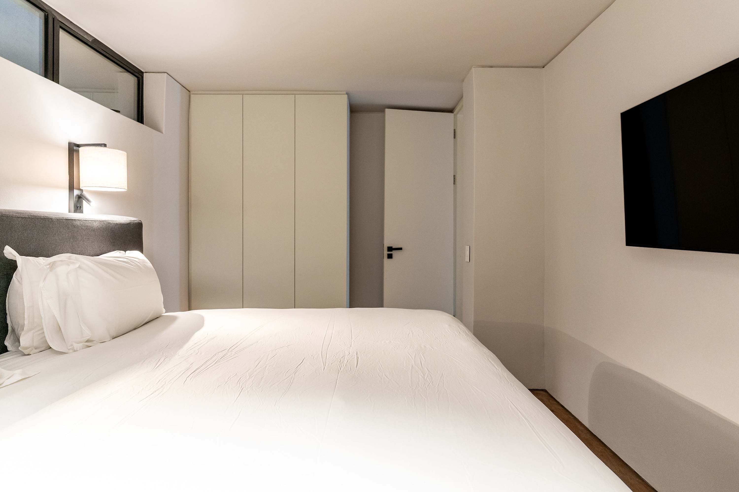 property_845ede0d-7b9c-457a-8313-1d17acb75e12_42