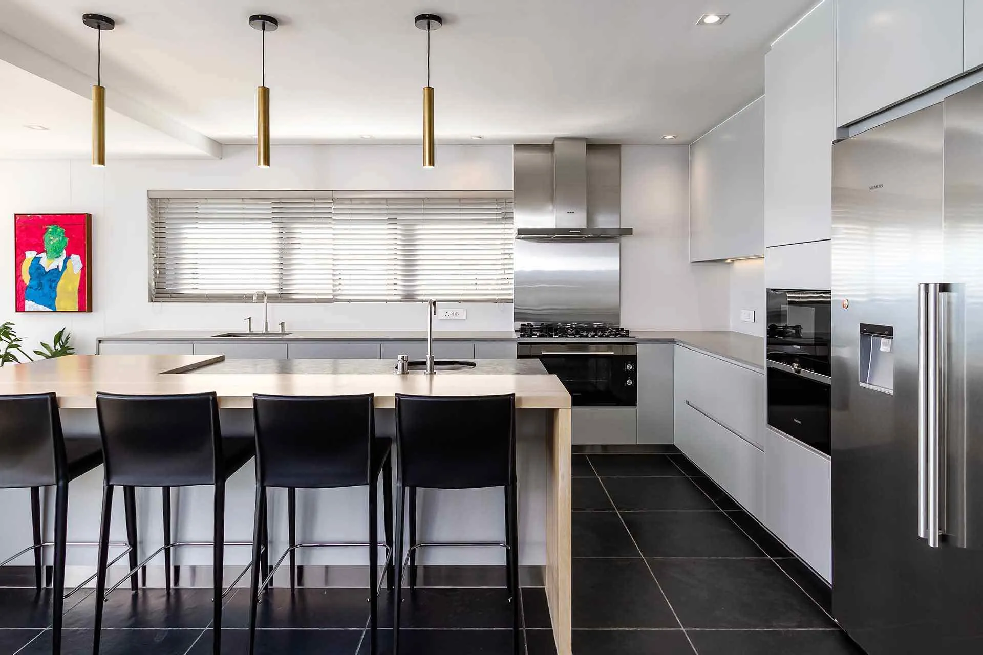 property_8494597a-e0b0-4bf8-8389-0d1590a4bb3d_0