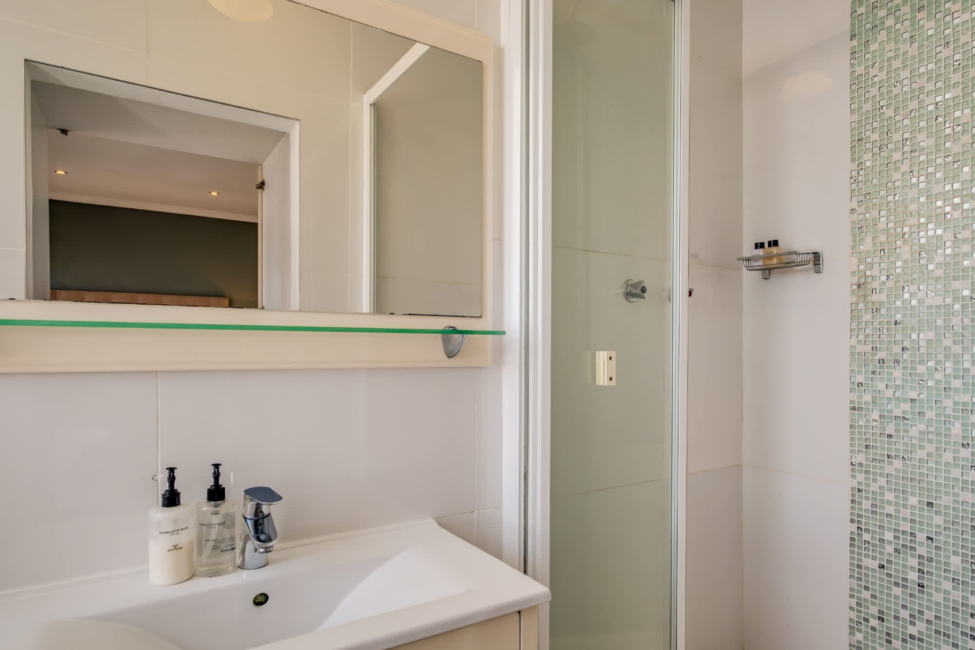 property_85945d29-5cec-46a9-acbb-22fd092ce657_15