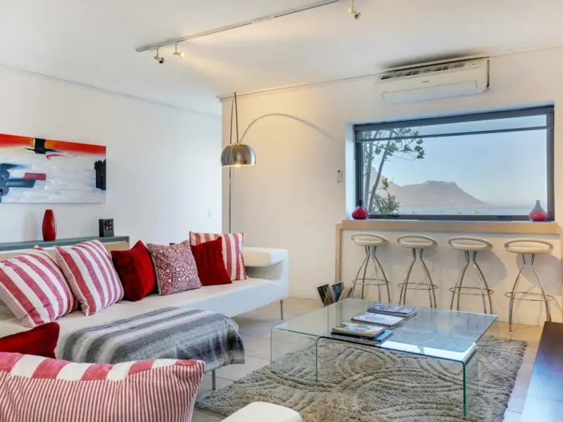 Dunmore Apartment in Camps Bay – photo 1