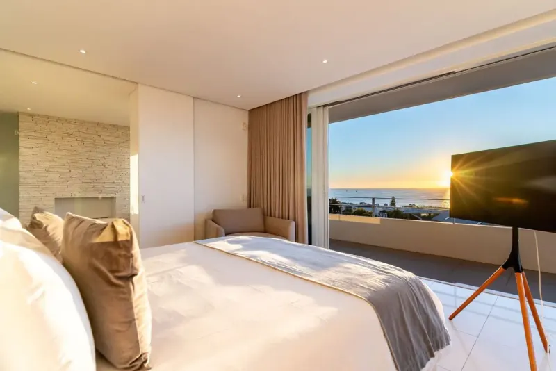 Marine Villa in Camps Bay – photo 5