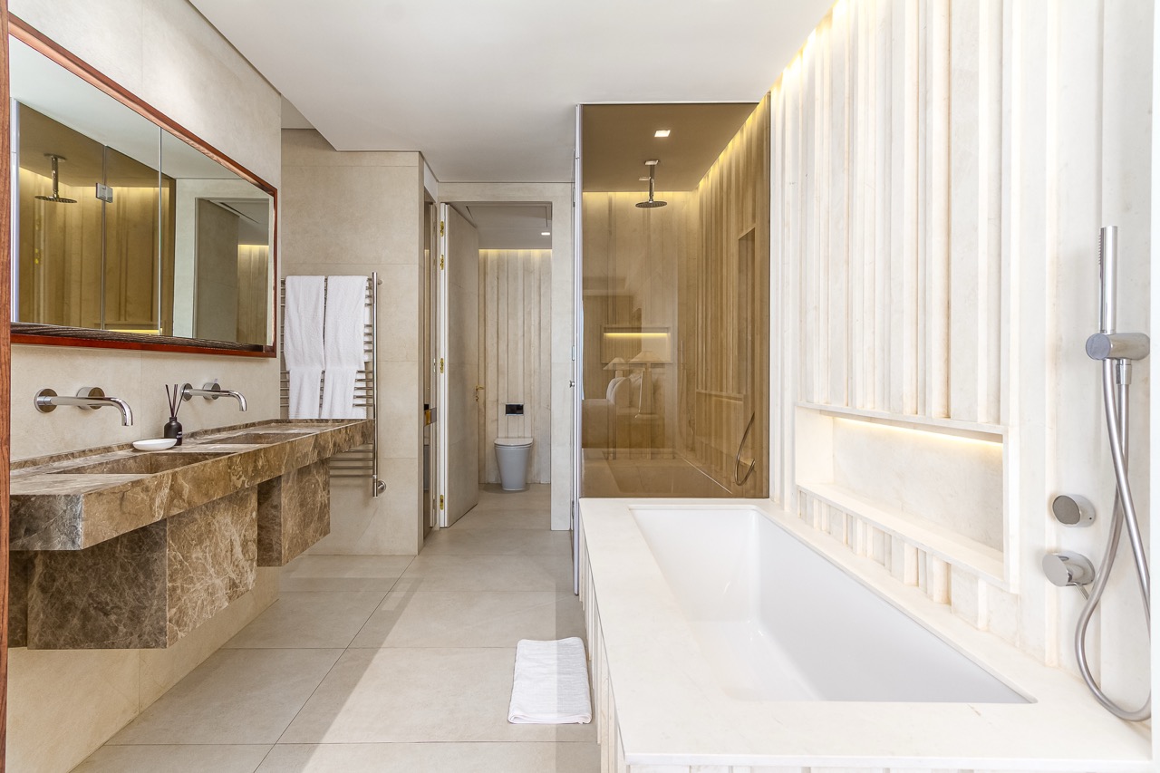 property_8647563d-8906-4b8e-a9df-a5f243ae2529_24