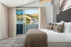 Malachite Penthouse  in Green Point – photo 31 thumbnail