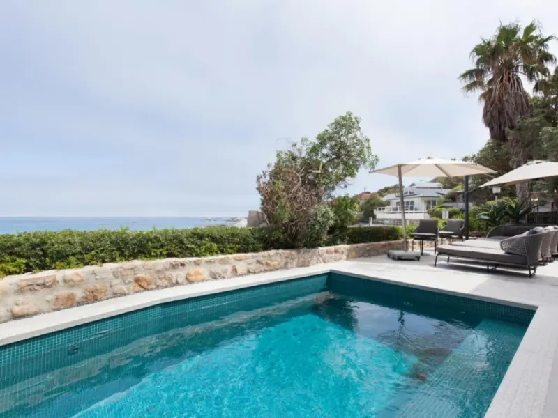 8 Glen Beach Villa in Camps Bay – photo 20