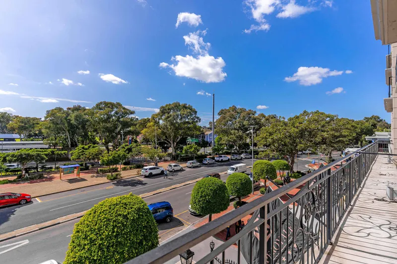 Cape Royale 203 in Green Point – photo 10