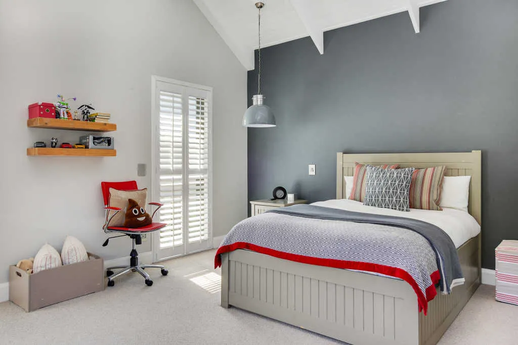 property_87045c92-f7b5-4e7e-8b60-e5cd9ae54c45_11