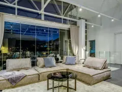 Mirtha's Tamboerskloof House in Tamboerskloof – photo 6 thumbnail