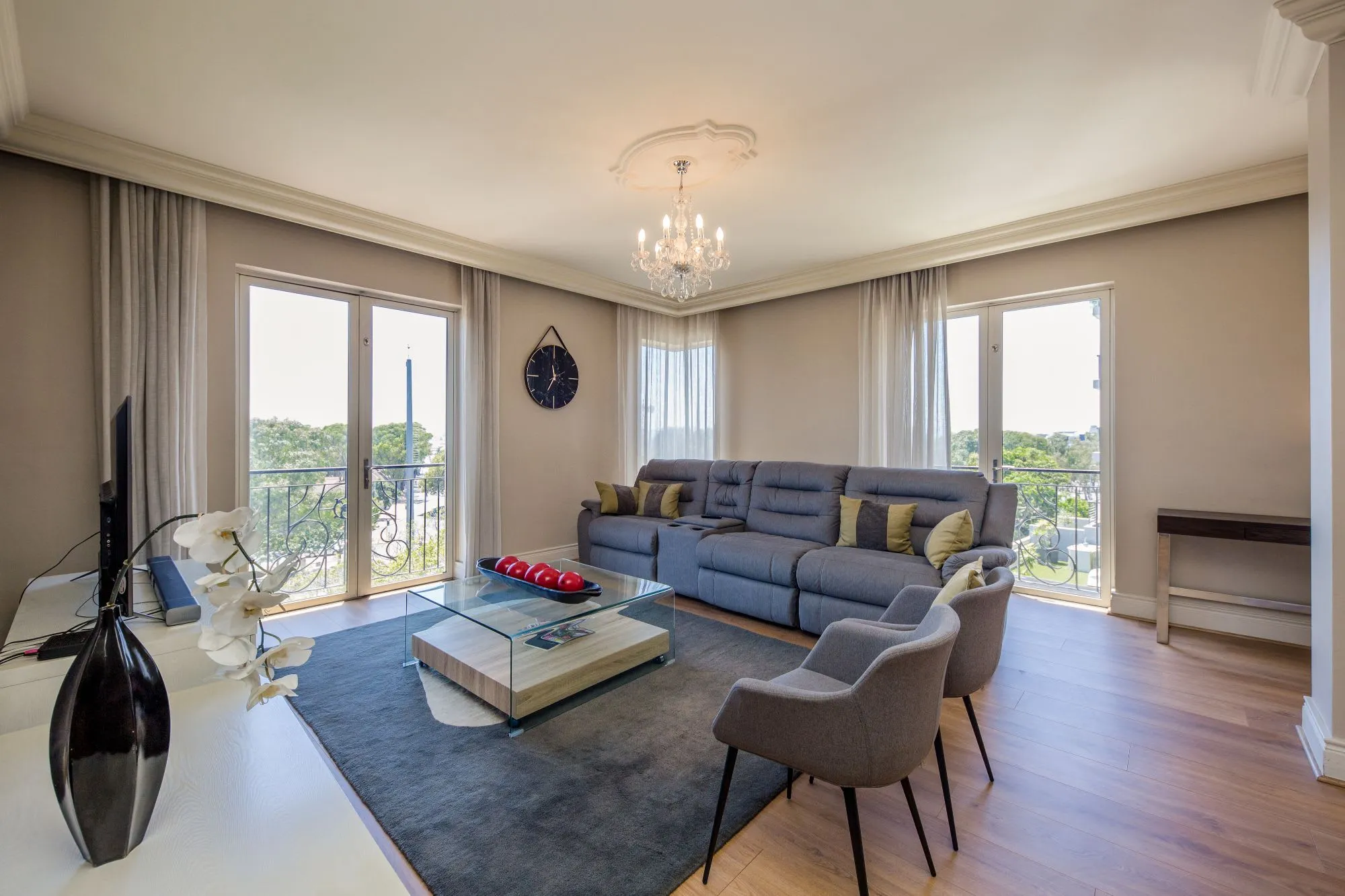 property_879bbd90-84db-4ce8-8dea-14182ca347a2_0
