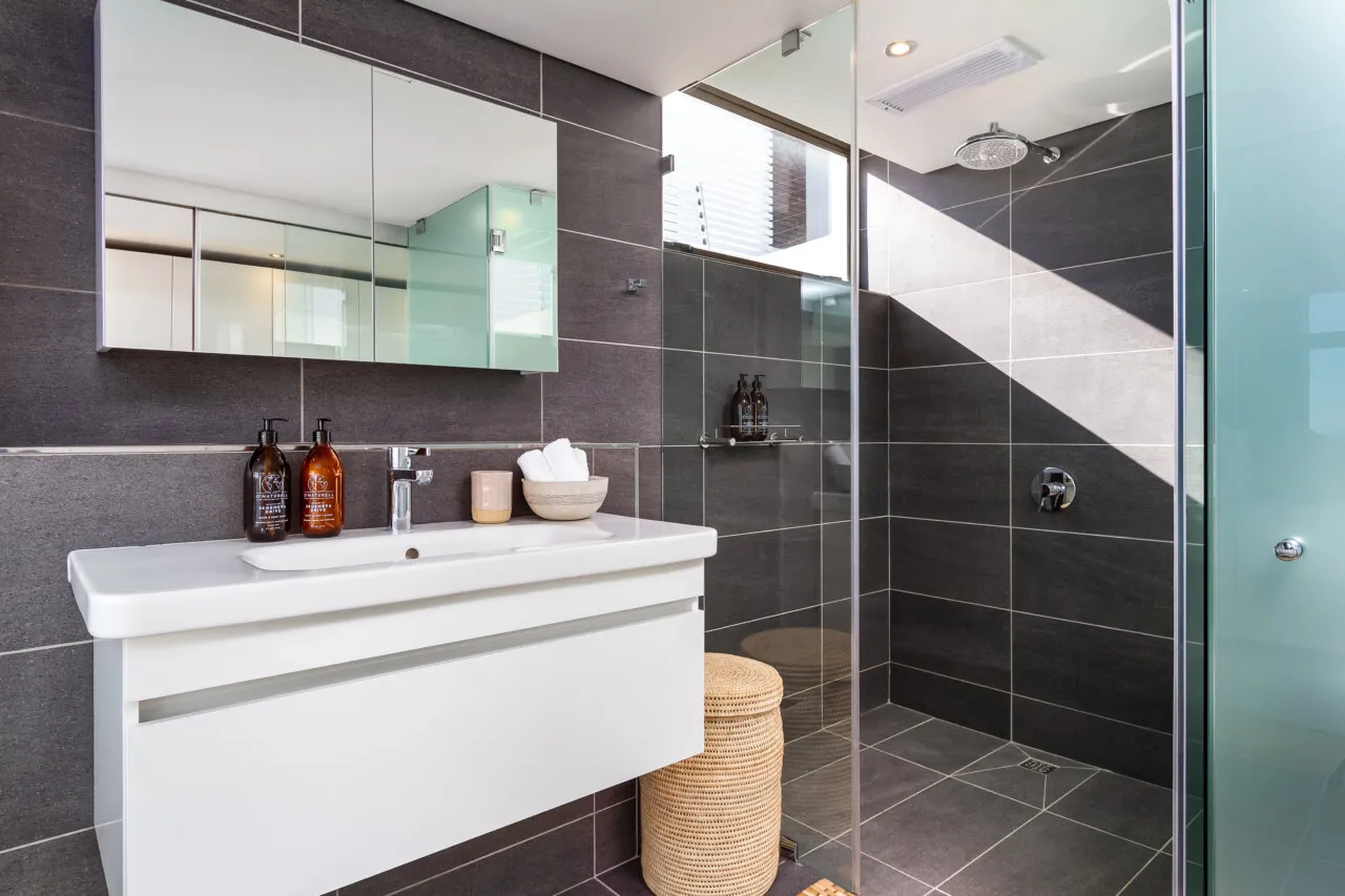 property_8823e9da-8998-4e8d-9ba0-846e4e13cc9e_82
