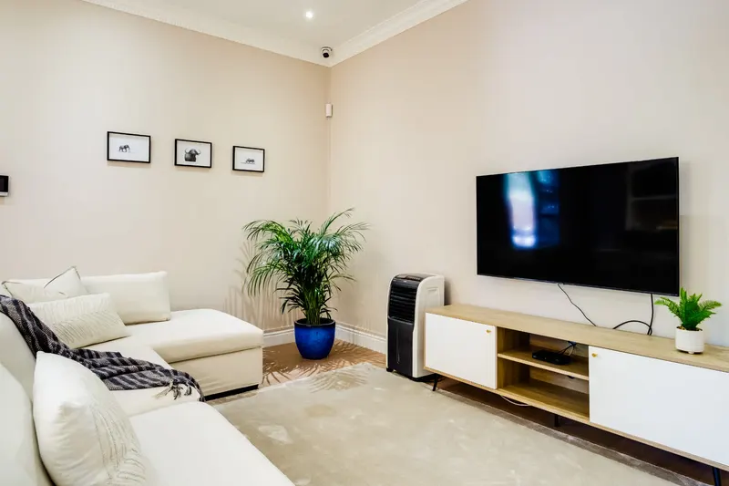 Luxe on Central in Camps Bay – photo 42