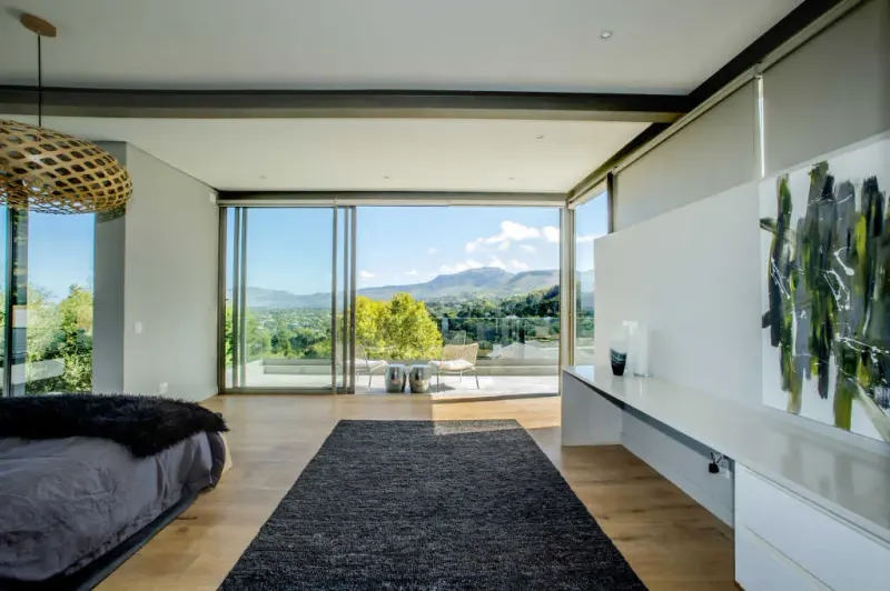 Villa Constantia in Bishopscourt – photo 17
