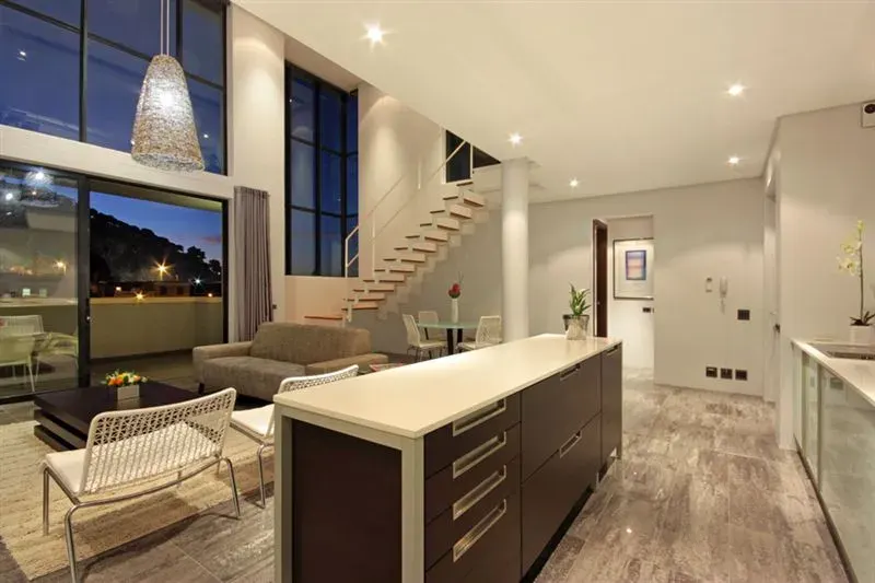 35 on Rose Penthouse in Cape Town City Centre – photo 1