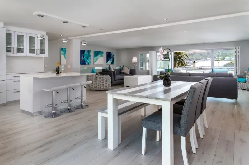 Villa Azzure in Camps Bay – photo 36