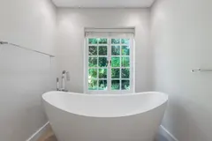 Constantia Lush in Constantia – photo 4 thumbnail