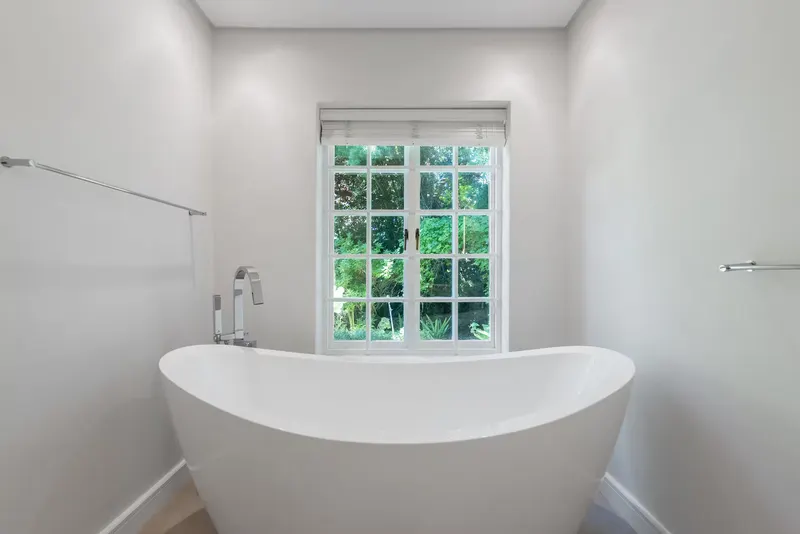 Constantia Lush in Constantia – photo 4