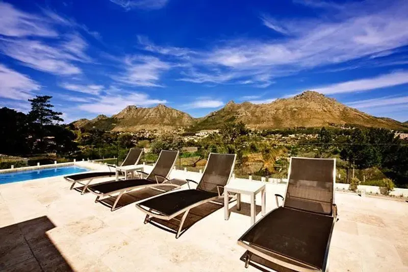 Stirrup Lane Villa in Hout Bay – photo 2